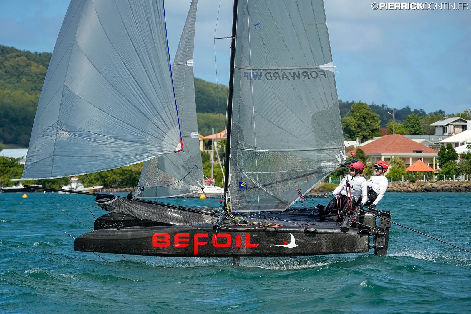 catamaran befoil 16